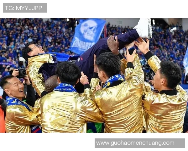 上海绿地申花迎战鹿队全力争胜展现球队实力与激情